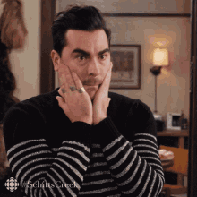 Reluctant Clapping David Rose GIF - Reluctant Clapping David Rose David GIFs