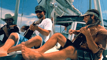 Jamming With Friends Billy Currington GIF - Jamming With Friends Billy Currington Thats How Country Boys Roll Song GIFs