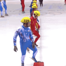 Ready To Race Speed Skating GIF - Ready To Race Speed Skating Team Korea GIFs