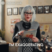 Im Exaggerating For Effect Moira Rose GIF - Im Exaggerating For Effect Moira Rose Moira GIFs