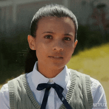 Staring Jackie Howard GIF - Staring Jackie Howard My Life With The Walter Boys GIFs