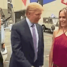 Dump Donald Trump GIF - Dump Donald Trump Tackle GIFs