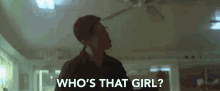 Whos That Girl Curious GIF - Whos That Girl Curious Confused GIFs