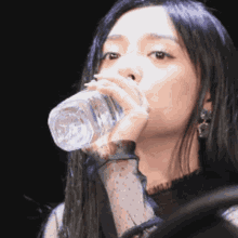 Jieqiong Drink GIF - Jieqiong Drink Drink Water GIFs
