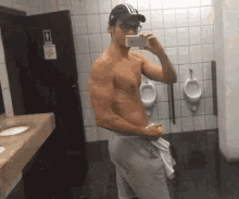 Flexing Muscle Keeping Fit GIF - Flexing Muscle Keeping Fit Fitness GIFs