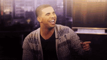 Drake Laugh GIF - Drake Laugh Laughing GIFs