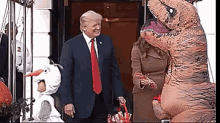 T-rex Und Donald Trump GIF - Donald Trump Trex Glück Gehabt GIFs