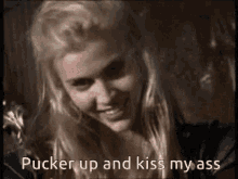 Pucker Up Kiss GIF - Pucker Up Kiss Ass GIFs