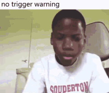 Trigger No Trigger Warning GIF - Trigger No Trigger Warning Scared GIFs