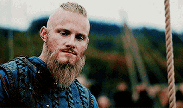 ALEXANDER LUDWIG Vikings' Bjorn Lothbrok - SIGNED
