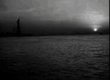 Day In, Day Out GIF - New York Arrival Statue Of Liberty GIFs