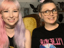 Besties Bestfriends GIF - Besties Bestfriends Bestfriend Look GIFs