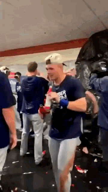 Gavin Lux Dodgers GIF - Gavin Lux Dodgers Dancing - Discover & Share GIFs