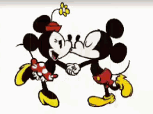 Mickey Minnie GIF - Mickey Minnie Love GIFs