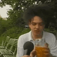 Robert Smith The Cure GIF - Robert Smith The Cure Beer GIFs