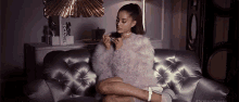 Cetar Membahana GIF - Ariana Grande Nails Sassy GIFs