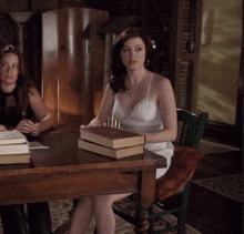 Paige Matthews Queen Of Charmed GIF - Paige Matthews Queen Of Charmed Jvsxnu GIFs
