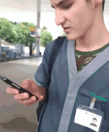 Celephone Student GIF - Celephone Student On The Phone GIFs