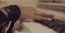 Kz Tandingan Piano GIF - Kz Tandingan Piano Hands GIFs