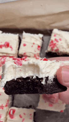 Candy Cane Brownies Peppermint Brownies GIF - Candy Cane Brownies Peppermint Brownies Brownies GIFs