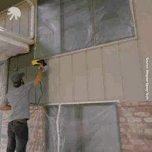 man painting roller brush wall painting spray paint genius inventions