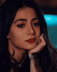 Isabelle Lightwood Izzy GIF - Isabelle Lightwood Izzy Shadowhunters GIFs