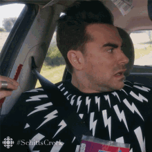 Offended David GIF - Offended David David Rose GIFs