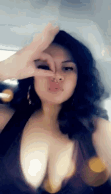 Rose Selfie GIF - Rose Selfie Gang GIFs