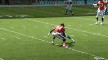a fox nfl football game is being played on a field