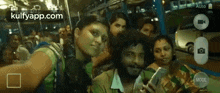 Selfie.Gif GIF - Selfie Neeraj Madhav Photo GIFs