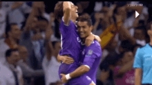 Luka Modric Cristiano Ronaldo GIF - Luka Modric Cristiano Ronaldo Real Madrid GIFs