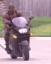 Ronnie Coleman Ronnie Coleman Motorcycle GIF