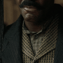 Watching Bass Reeves GIF - Watching Bass Reeves Lawmen Bass Reeves GIFs