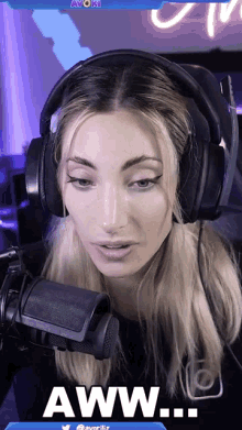 Aww Avori GIF