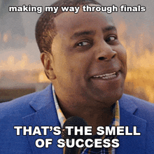 Making My Way Through Finals That'S The Smell Of Success Dexter Reed GIF - Making My Way Through Finals That'S The Smell Of Success Dexter Reed Kenan Thompson GIFs