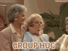 Group Hug Girlfriends GIF - Group Hug Girlfriends Golden Girls GIFs