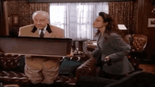 Seinfeld Elaine GIF - Seinfeld Elaine Painting GIFs