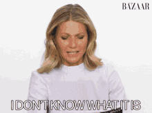 I Dont Know What It Is Gwyneth Paltrow GIF - I Dont Know What It Is Gwyneth Paltrow What Is This GIFs