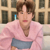 Riize Sohee GIF - Riize Sohee In Pink Sweater GIFs