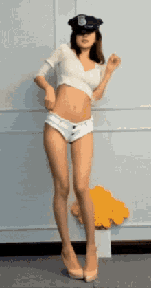 GIF