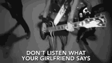 Dont Listen What Your Girlfriend Says Dont Listen To Your Gf GIF - Dont Listen What Your Girlfriend Says Dont Listen To Your Gf Dont Pay Attention To What Your Girlfriend Says GIFs