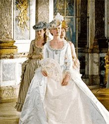 Marie Antoinette France GIF - Marie Antoinette France Royalty GIFs