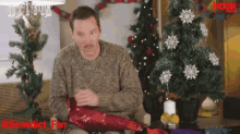Benedict Cumberbatch Christmas GIF - Benedict Cumberbatch Christmas Gifts GIFs