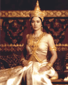 Thailand Thai Costume GIF - Thailand Thai Costume Thai Land Queen GIFs