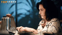 Focused Typing GIF - Focused Typing Serious GIFs