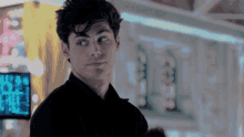 Shadowhunters Alec Lightwood GIF - Shadowhunters Alec Lightwood Dont Care GIFs