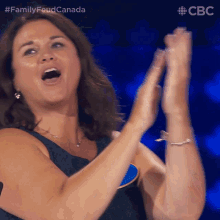 Clapping Rosie GIF - Clapping Rosie Family Feud Canada GIFs