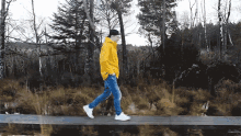 Going For A Walk Ollelito GIF