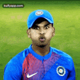 When Your Finger Hits Stone Accidentally.Gif GIF - When Your Finger Hits Stone Accidentally Shreyas Iyer Gif GIFs