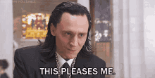 This Pleases Me Loki GIF - This Pleases Me Loki Tom Hiddleston GIFs